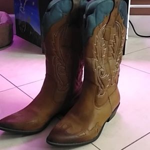 Womens cowboy boots